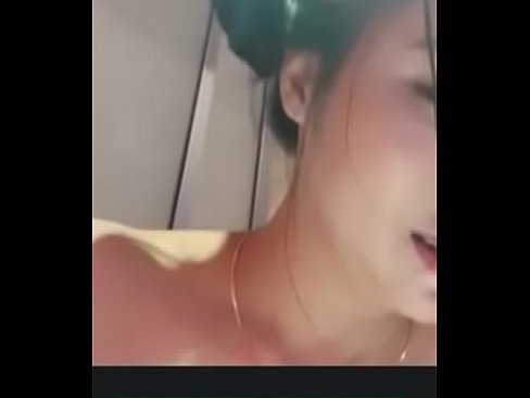 แอม สาวหมวย ไลฟ์สด ในอ่างอาบน้ำ ทั้งเเบ็ดหี น้ำเต็มหีเลย ห้ามพลาด