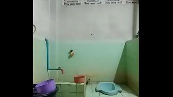 ดูหนังเอ็กxแอบถ่ายน้องสาวมอต้นstudentsถ่ายคลิปอาบน้ำนมเพิ่งจะมีหีPussyเริ่มจะมีขน