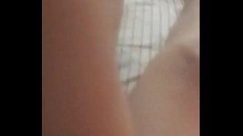 ไม่ใช่คอนเทนต์เป็นคลิปหลุดน้องสาวอยู่บ้านทำเนียมอายxxx