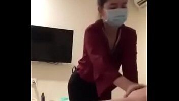 xxxหลุดร้านนวดกะปู๋เชียงใหม่อวบดีหีใหญ่ฟิตอีก500เอง