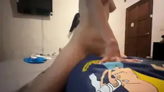 ดูหนังโป๊ชักว่าวกำลังมันๆลูกเลี้ยงสาววัย18แอบแก้ผ้าขึ้นขย่มควยโอยยยย หีโคตรแน่น